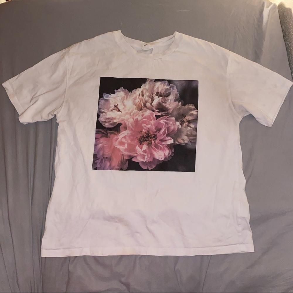 H&M x Helena Christensen T-shirt collab